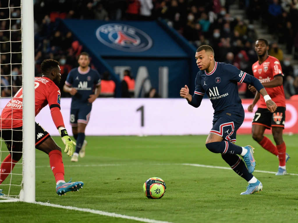 場對決背後 場對決背後